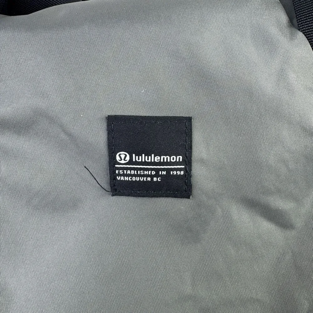 Lululemon x Peloton All Day Essentials Duffle Train Gym Bag 32L Large Gray